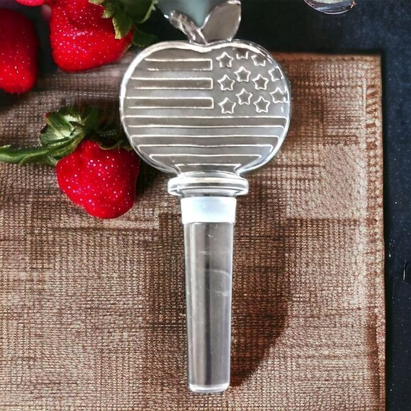 Mikasa Patriotic Crystal Wine Bottle Stopper Apple Stars & Stripes American Flag - Picture 14 of 14
